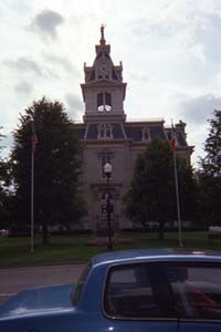 misc_old_building01